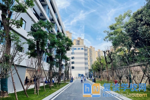 2025年长沙排名前十职高分数线参考